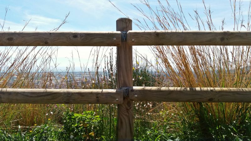 Installing Fences in Summer